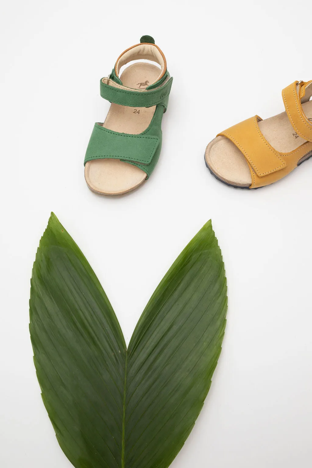 (2508-21/2509-21) Emel green velcro sandals