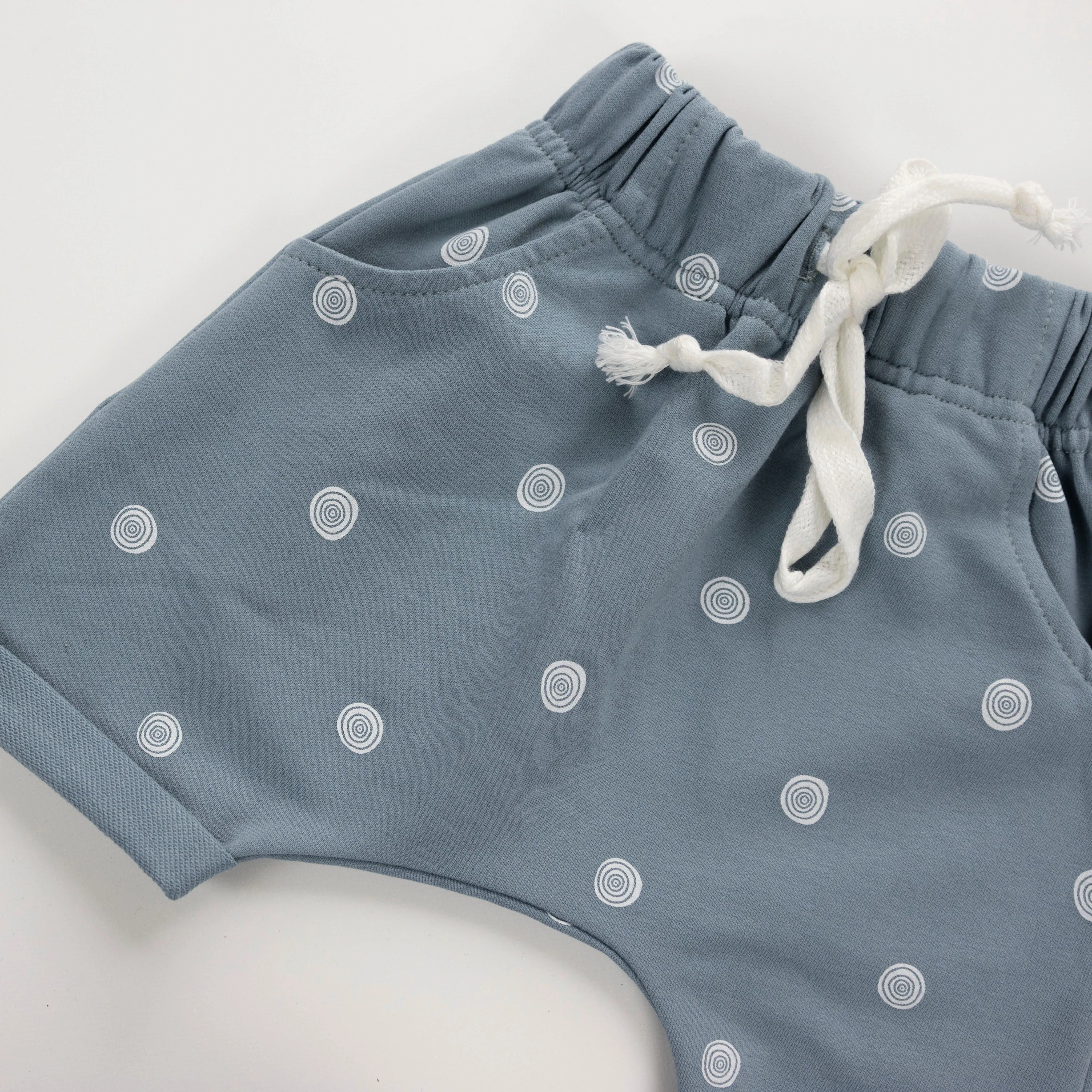 Breeze Shorts - Dazzling Dusty Blue