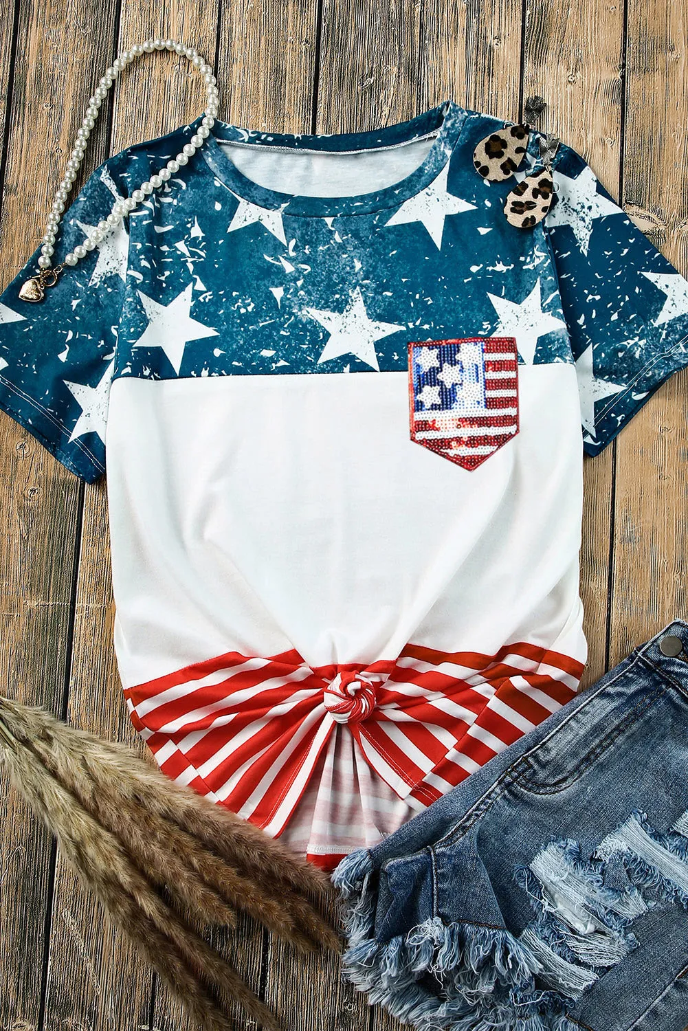 Celebrate Independence Day in Style with This US Flag Round Neck Short Sleeve T-Shirt - Perfect for Fourth of July and Showing Your American Pride