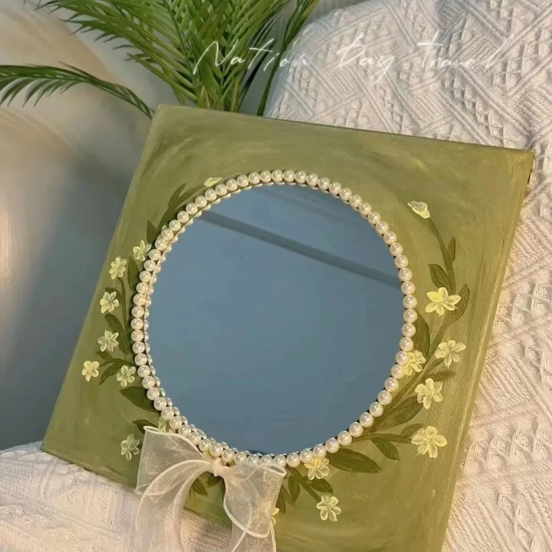 DIY 3D Flower Mirror Frame