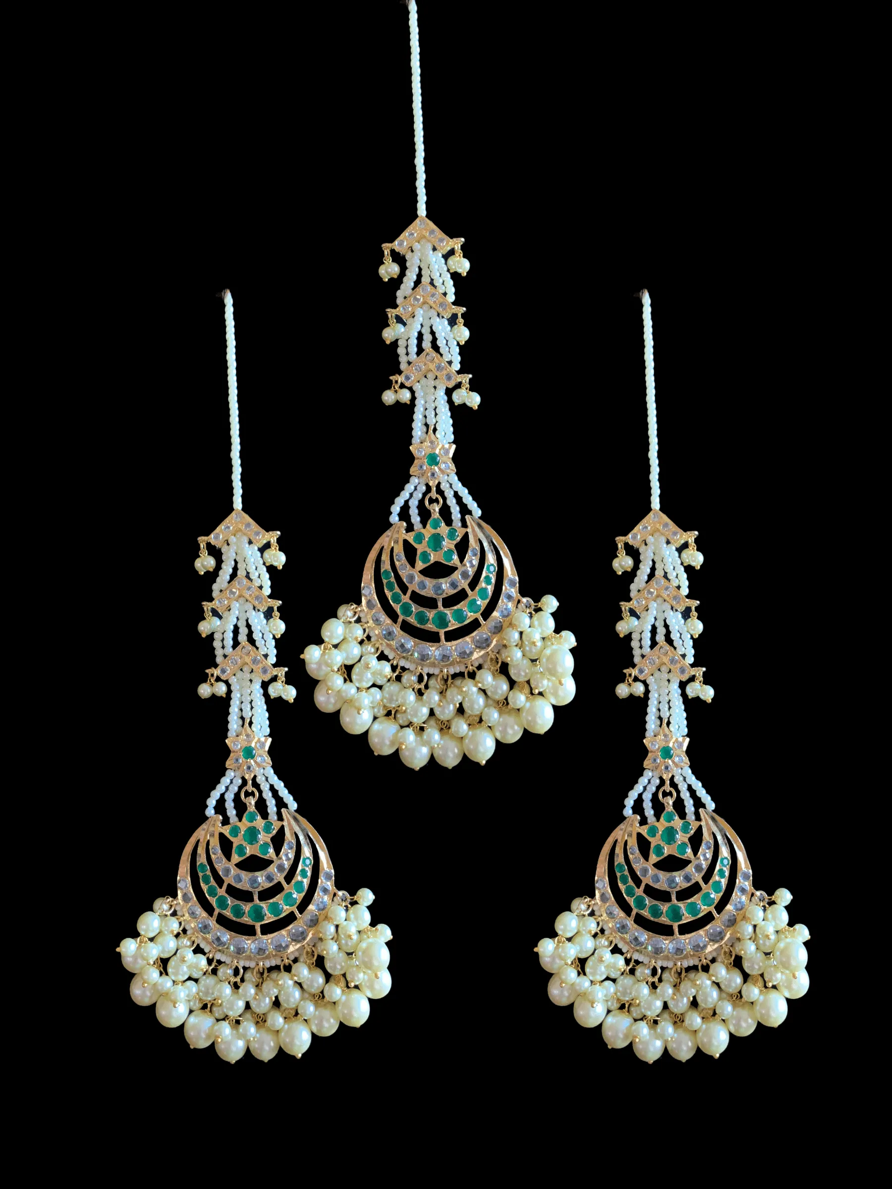 DJET27 Tahura earrings tika in green ( READY TO SHIP )