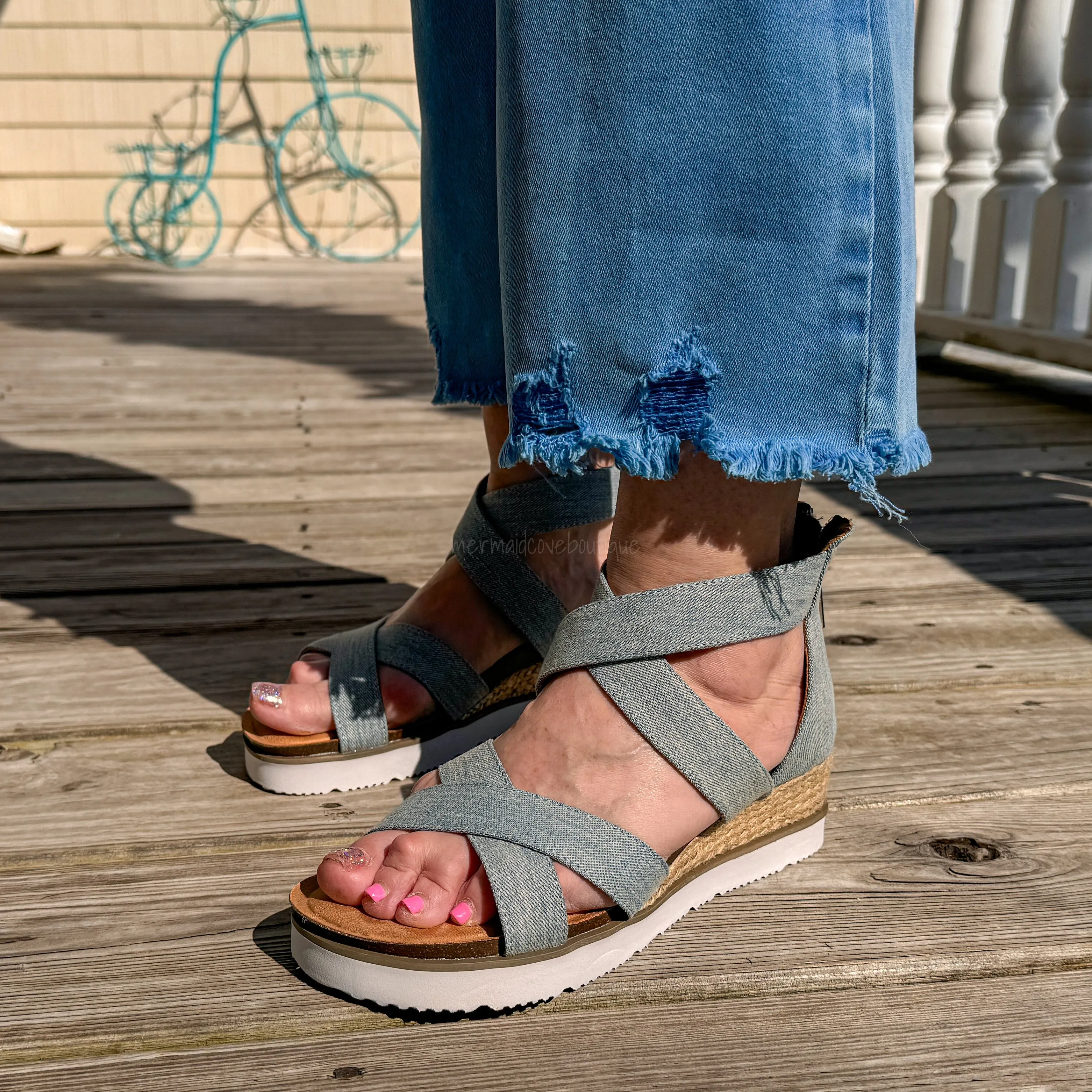 Double Dutch Wedge in Blue Denim