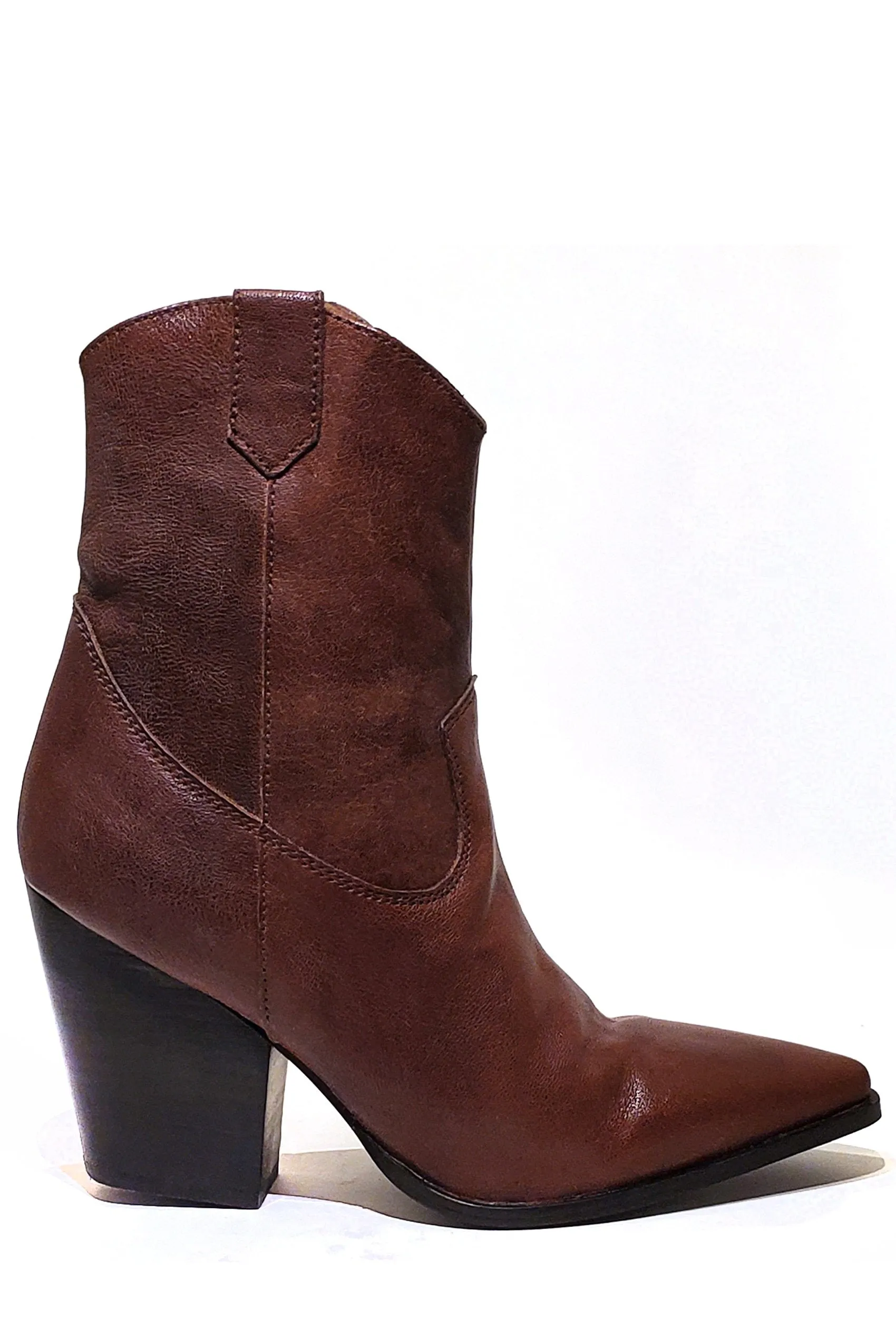 Gilly Brown Leather