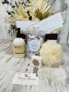 MOR Kashmir Petals 'Sweet Pamper' Gift Hamper Box