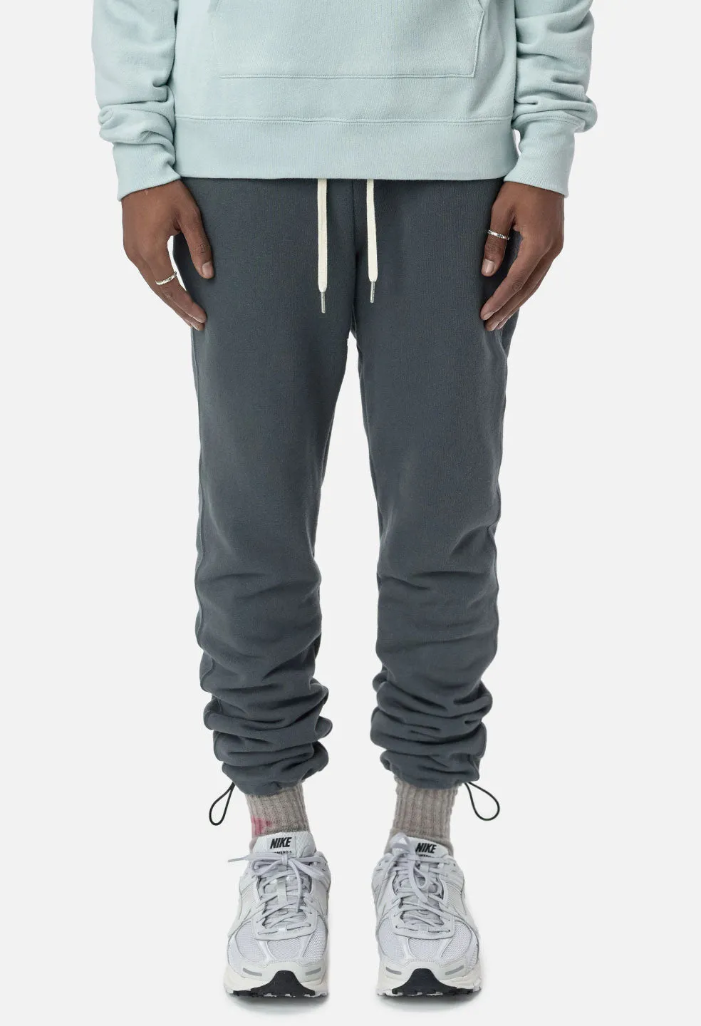 Sochi Sweatpants / Carbon